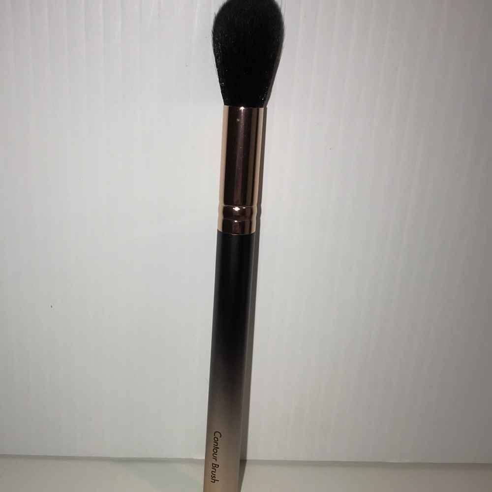 HIPDOT CONTOUR BRUSH NEW